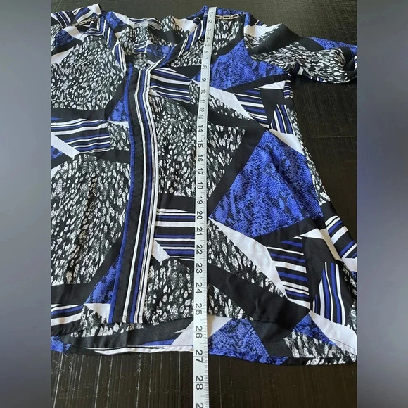 NY Collection Women’s Large Abstract Print Blouse - Picture 5 of 7